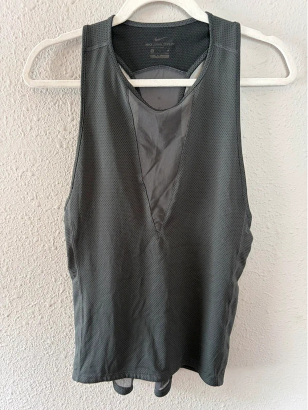 Nike Zonal Cooling Grey Tank size S women's. Tear along seam under one arm